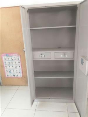 更衣柜行业动态与知识全解析